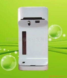 酒精喷雾杀菌净手器