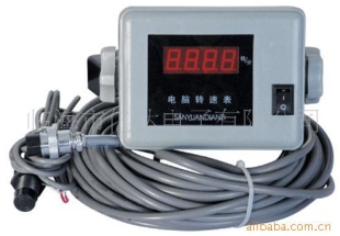 方型电脑转速表