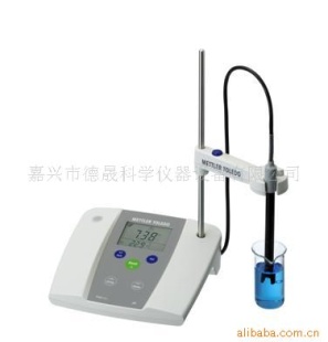 FE20K台式PH计