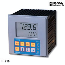 HI 710系列 在线数字分析控制仪
