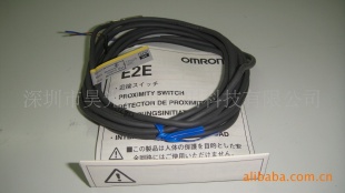 OMRON接近开关E2E-XIC2