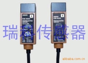 OMRON光电开关E3S2-DS30P1
