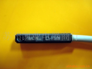 日本SMC磁性开关D-F9N