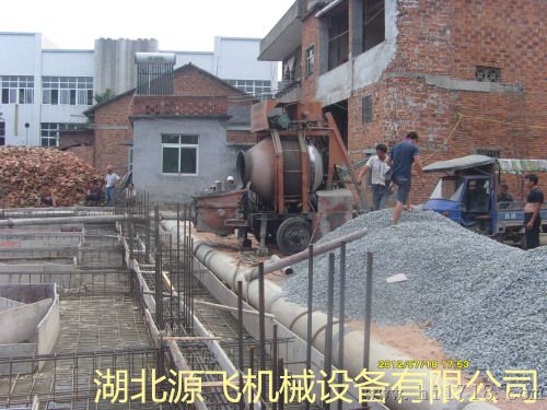 云南旺沟煤矿混凝土泵