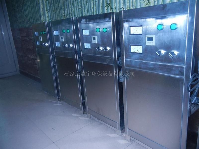 外置式水箱自洁消毒器