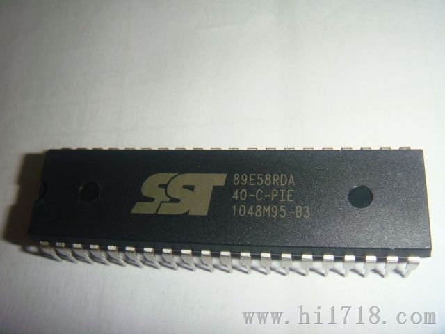 SST89V516RD2-33-C-NJE存储器