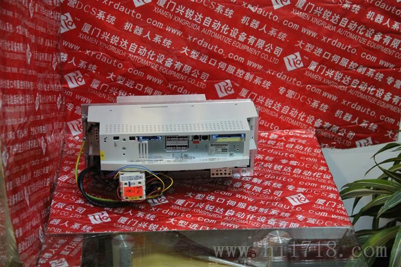 2GUS031803A1连接器